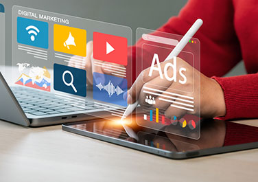 Advertise-with-Mascot-Mimage Advertise with Mascot-image
