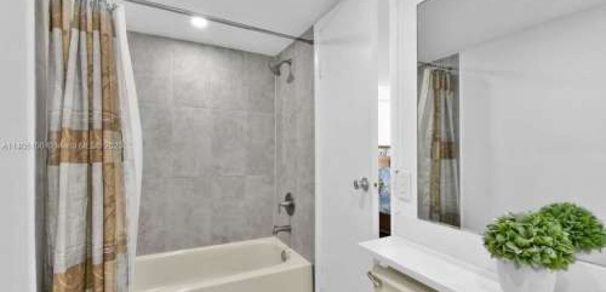 11800 SW 18th St APT 508 Miami, FL 33175