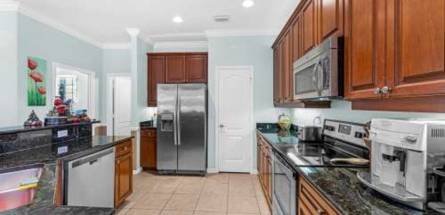 Fully Furnished Seasonal Rental!