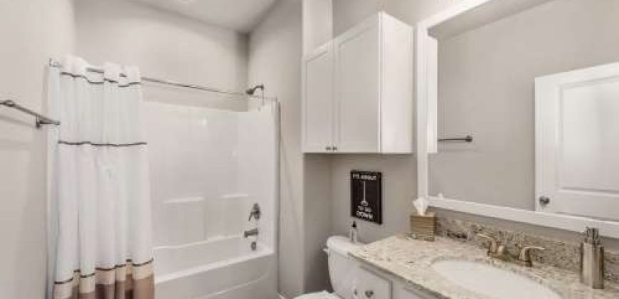 Gorgeous 4/4.5 Townhomes with Fenced Backyards!