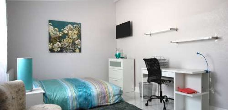 Student Luxury Living