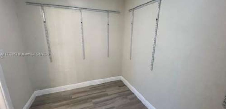 2500 SW 58th Avenue 2500, Miami, FL 33155