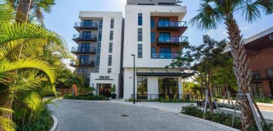 6901 Bird Rd Miami, FL 33155