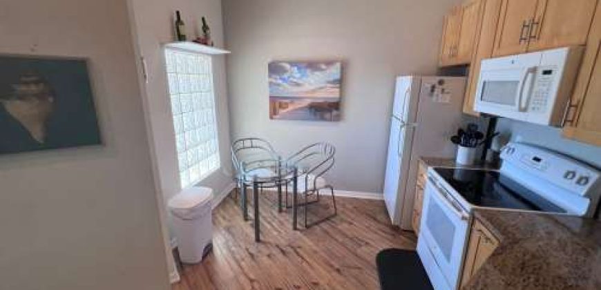 Seasonal Condo in Gateway Greens