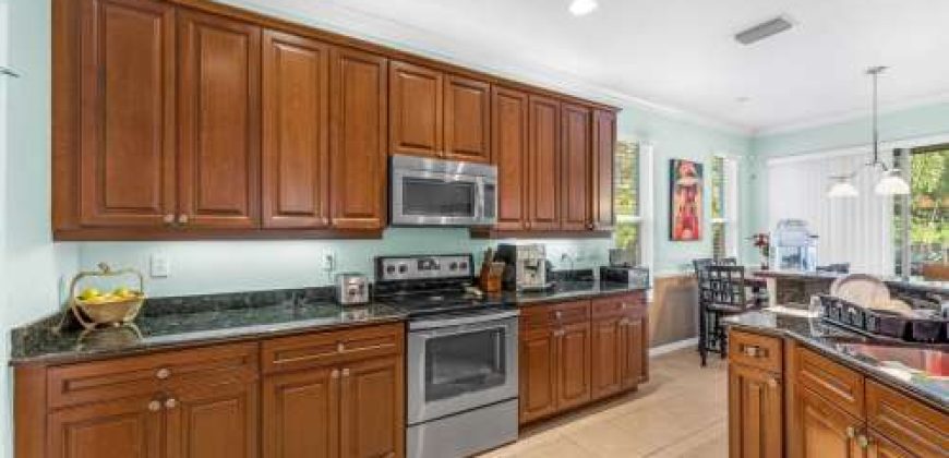 Fully Furnished Seasonal Rental!