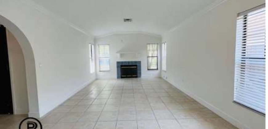 1014 Hornbeam St Oviedo, FL 32765