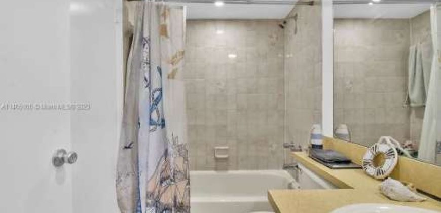 11800 SW 18th St APT 508 Miami, FL 33175