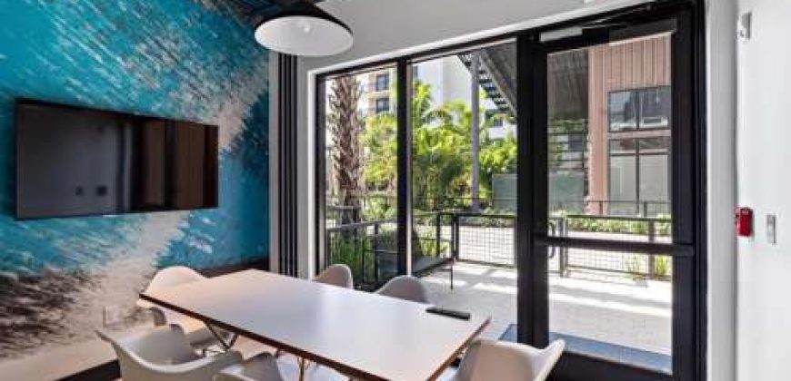 6901 Bird Rd Miami, FL 33155