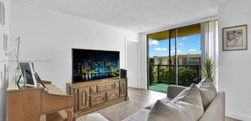 11800 SW 18th St APT 508 Miami, FL 33175