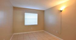 UPDATED KITCHEN!!! 2BR 1BA in Windmill Point. Waterford Lakes/UCF area. ALL TILE FLOORS, Community Pool!