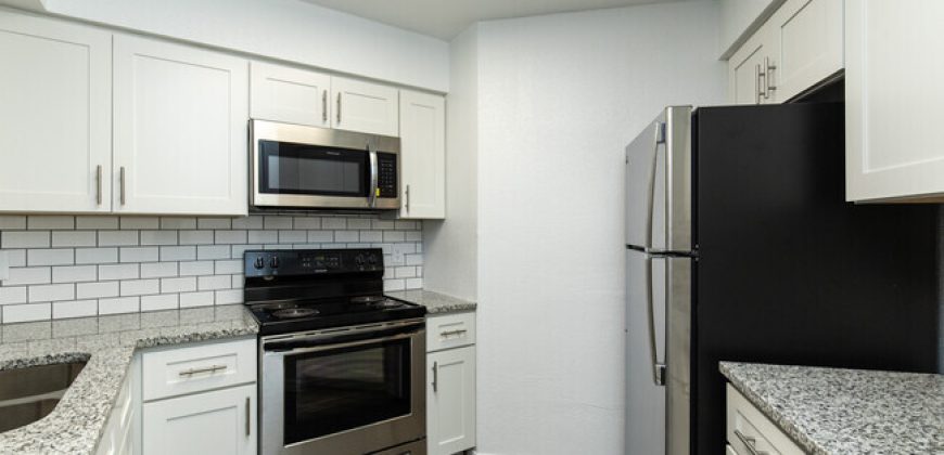 Hidden Palms Apartment Homes