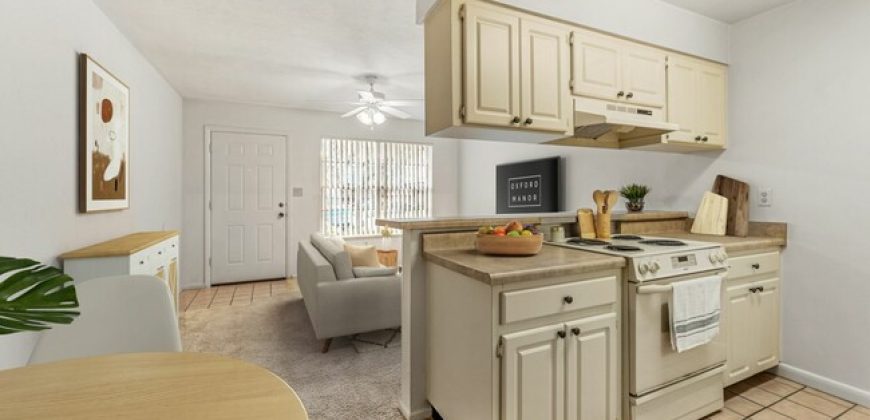 Oxford Manor Apartments