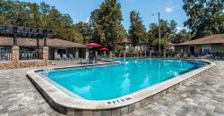 Oxford Manor Apartments