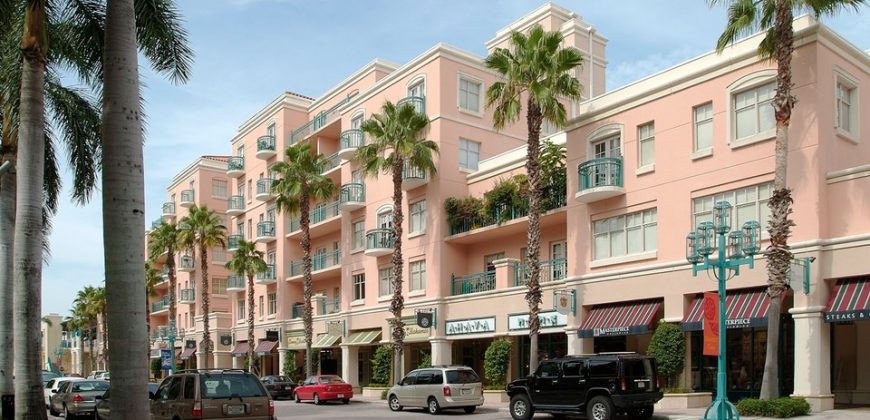 Mizner Park Apartments