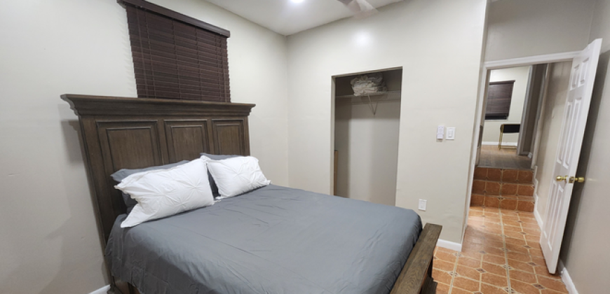 Spacious 4-Bed Oasis – Just 1 Mile from Campus! Rental (Shared Housing)