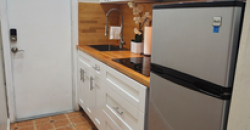 Spacious 4-Bed Oasis – Just 1 Mile from Campus! Rental (Shared Housing)