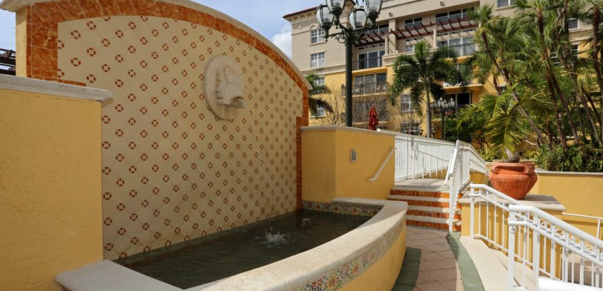 The Residences at Royal Palm Place
