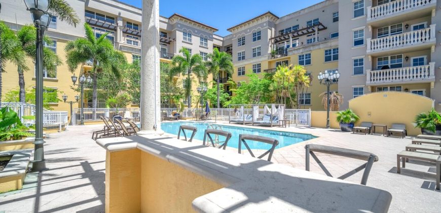 The Residences at Royal Palm Place