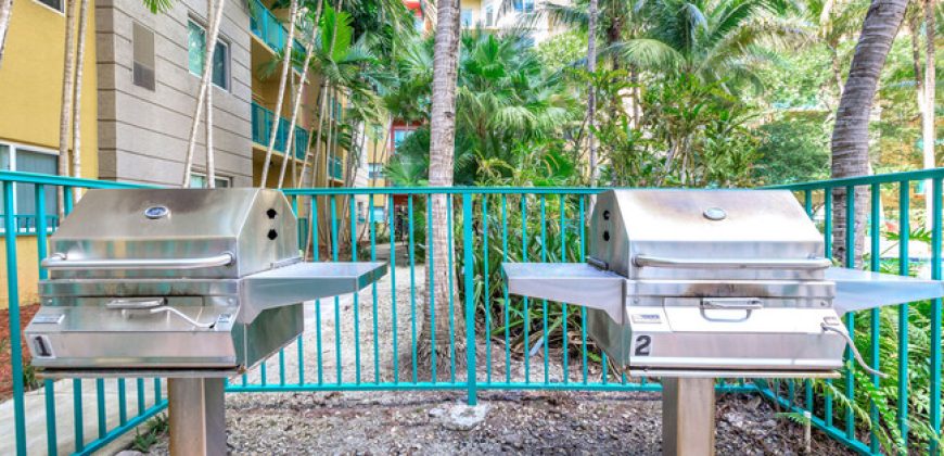 Valencia South Miami Apartments