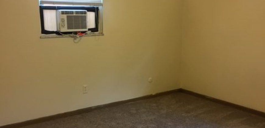 90 E 14th Ave Columbus, OH 43201