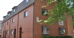 249-255 W Norwich Ave