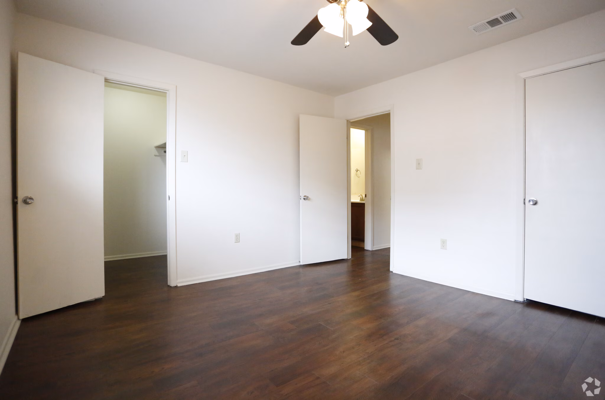 Cambridge Apartments
