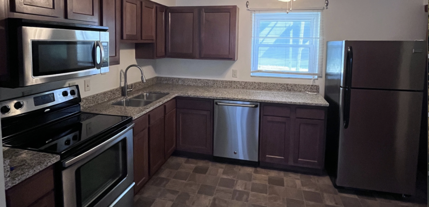Two Bed One Bath Townhomes, Apt B Available Now!